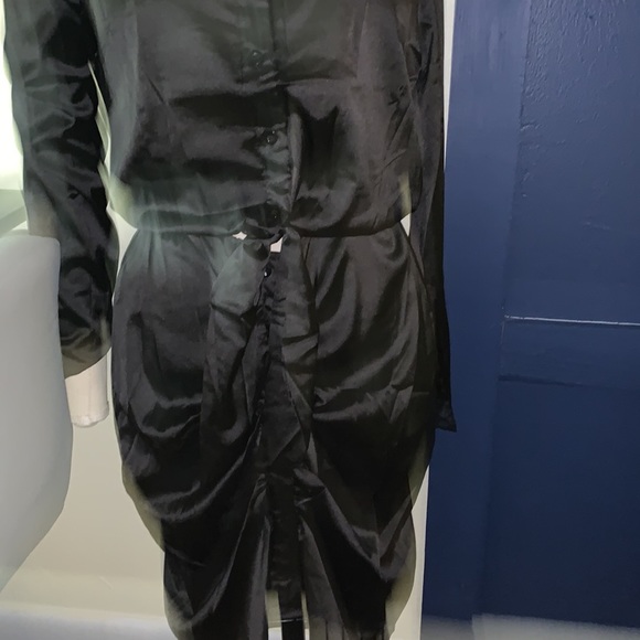 CHICME 1 piece ensemble, black long sleeve - Picture 4 of 9